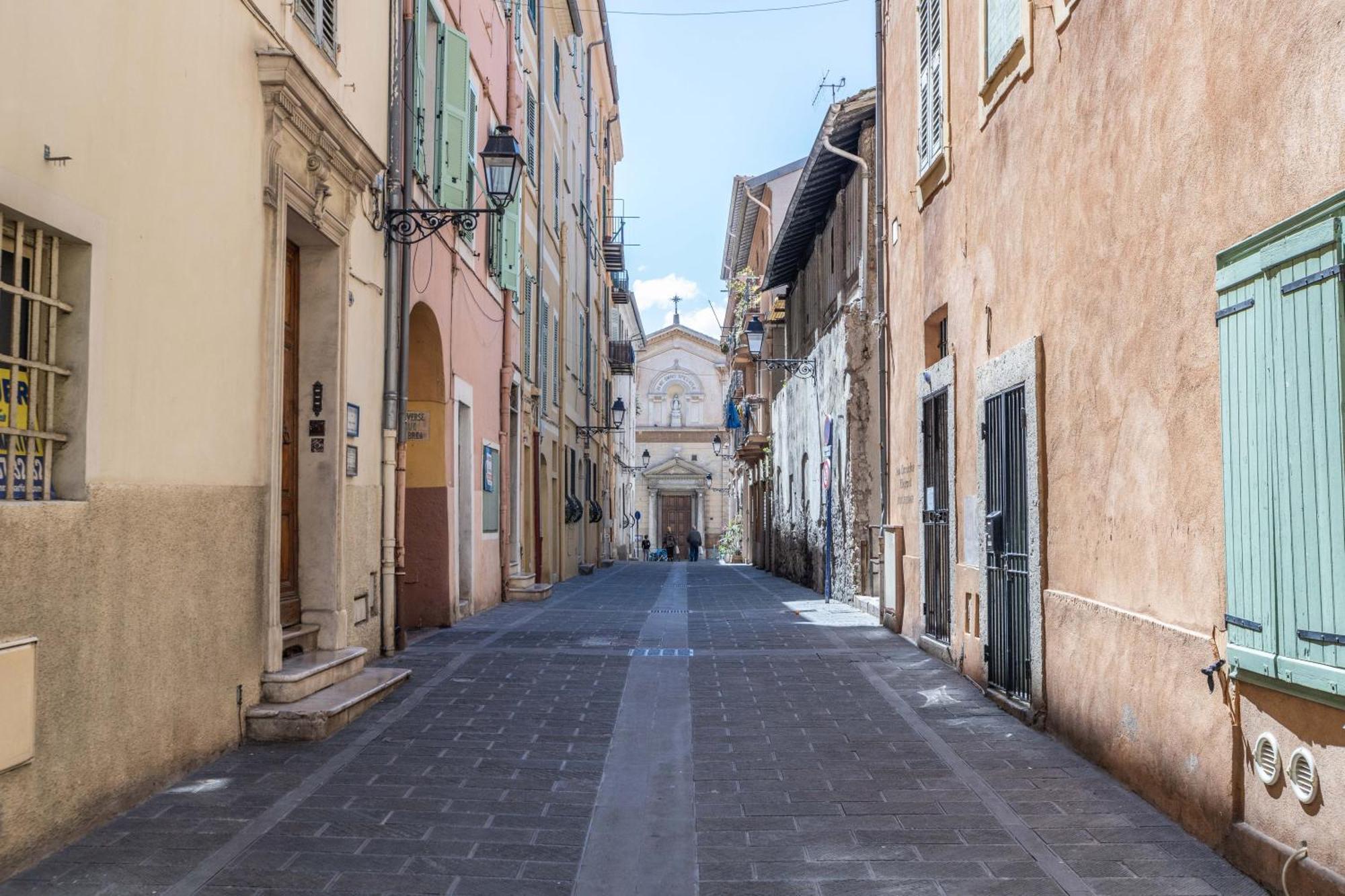 Menton Old Town Apartment Exterior foto